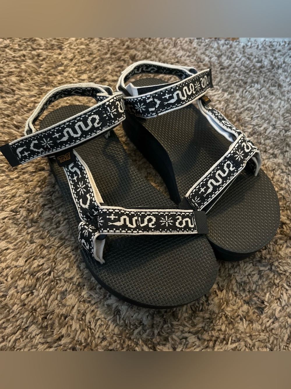 Teva Women's platform  Black & White snake Patterned Adjustable-Strap Sandals